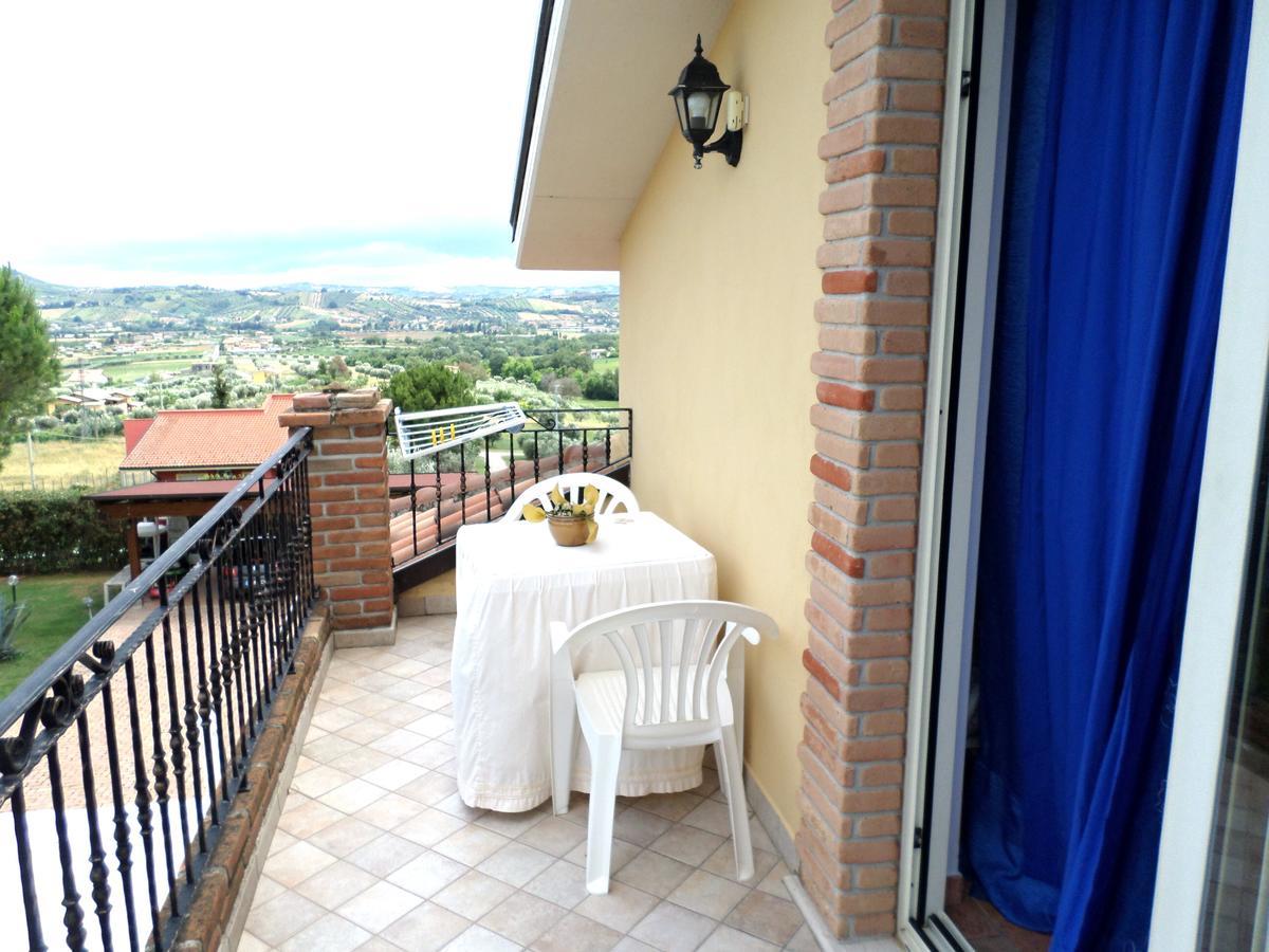 Bed&Breakfast Villa Algi Corropoli Esterno foto